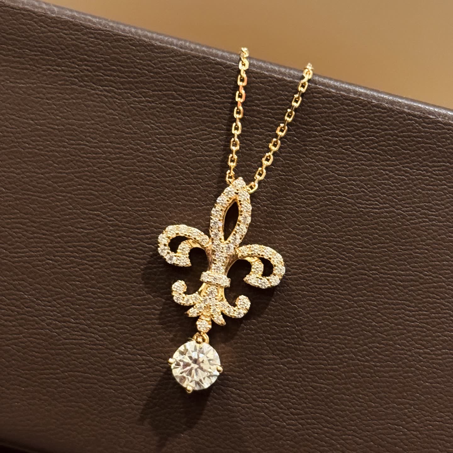 Tiffany & Co Fleur-de-lis Diamond Pendant Necklace